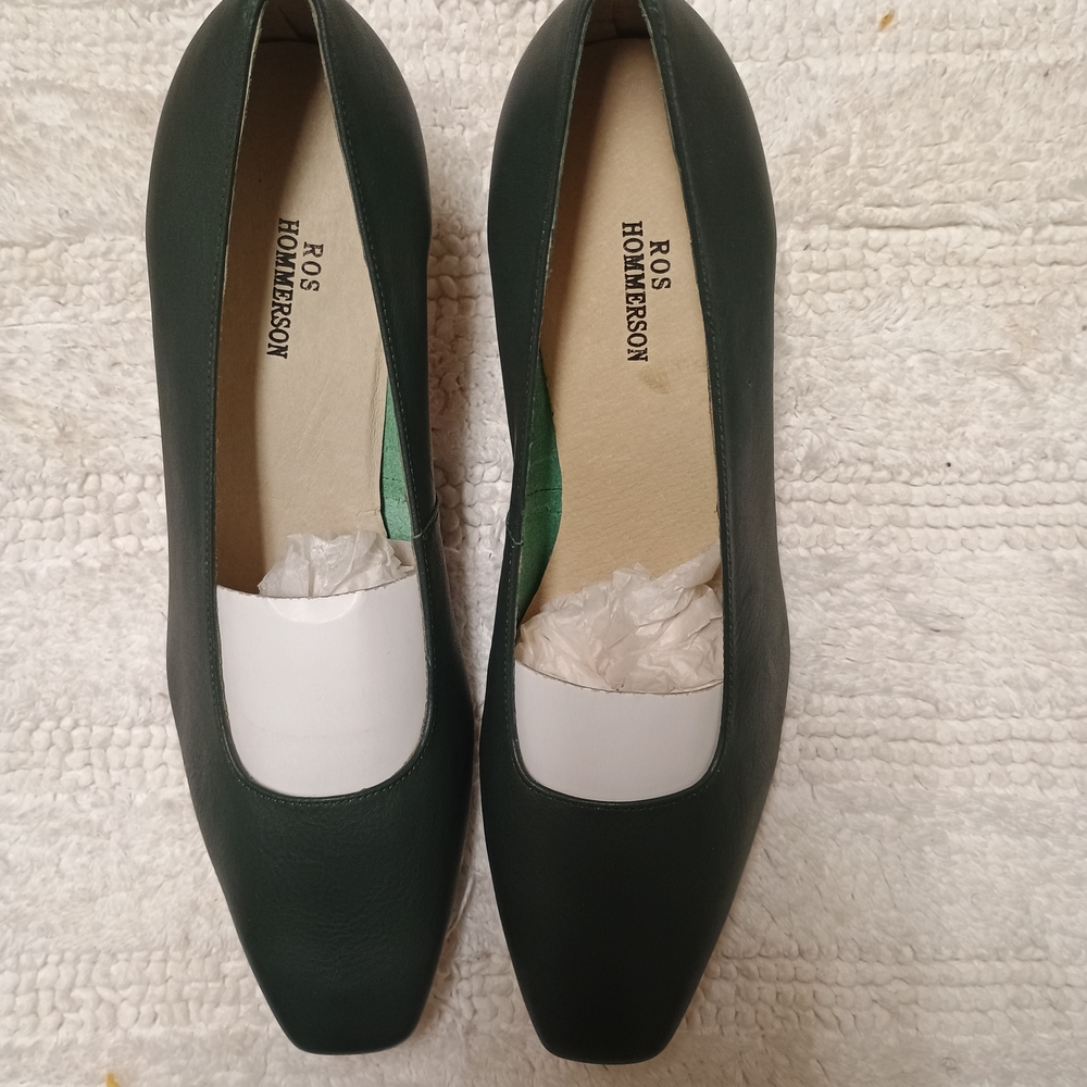 Ros Hommerson Women's Green Leather Shoes